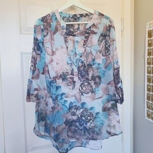 Sheer 3/4 length shirt blouse